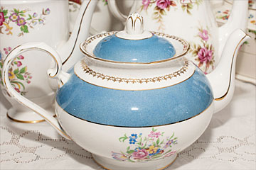 Royal Grafton Teapot